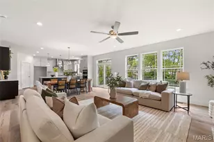 537 Ryehill Dr, Saint Peters, MO 63376 - Photo 3