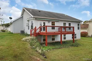 404 Barleyfield Ct, Wentzville, MO 63385 - Photo 3