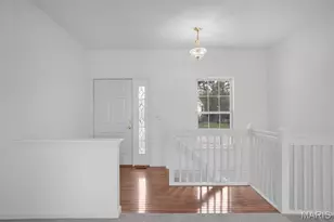 404 Barleyfield Ct, Wentzville, MO 63385 - Photo 5