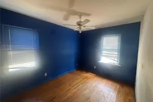 9163 Loganberry Ln, Bel-Ridge, MO 63121 - Photo 9