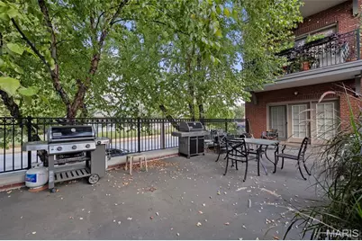 2211 S Grand Boulevard #210, Saint Louis, MO 63104 - Photo 15