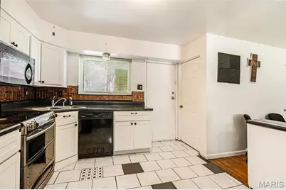 2035 Sun Valley Drive, Saint Louis, MO 63136 - Photo 3