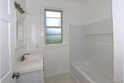 2633 Terrace Lane, Jennings, MO 63136 - Photo 15