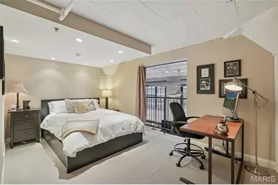 4200 Laclede Avenue #106, Saint Louis, MO 63108 - Photo 31