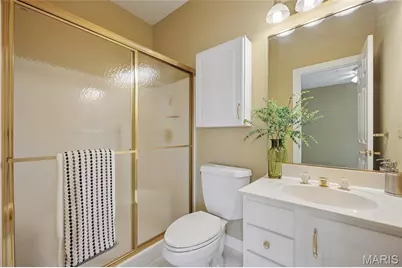 605 Spyglass Summit Drive, Chesterfield, MO 63017 - Photo 13