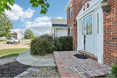 2940 Woodbridge Estates Drive, Saint Louis, MO 63129 - Photo 3