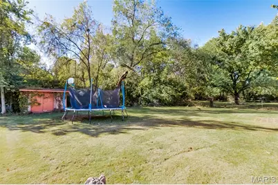 848 Laredo Avenue, Saint Louis, MO 63138 - Photo 3