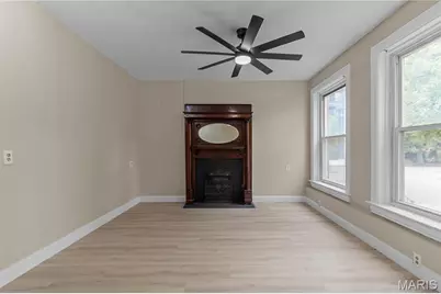 2220 Nebraska Avenue, Saint Louis, MO 63104 - Photo 9