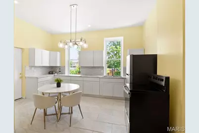 2032 E Adelaide Avenue, Saint Louis, MO 63106 - Photo 17