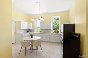 2032 E Adelaide Ave, Saint Louis, MO 63106 - Photo 17