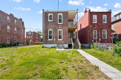 2032 E Adelaide Avenue, Saint Louis, MO 63106 - Photo 41