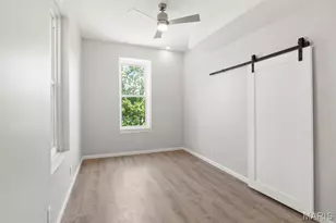 2032 E Adelaide Ave, Saint Louis, MO 63106 - Photo 23