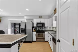 506 Roosevelt Ave, Warrenton, MO 63383 - Photo 5