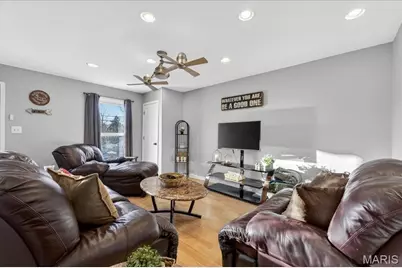 506 Roosevelt Avenue, Warrenton, MO 63383 - Photo 3