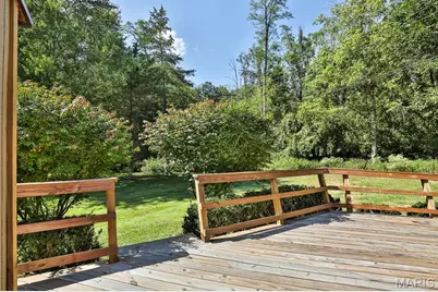 14327 Bramblewood Court, Chesterfield, MO 63017 - Photo 45