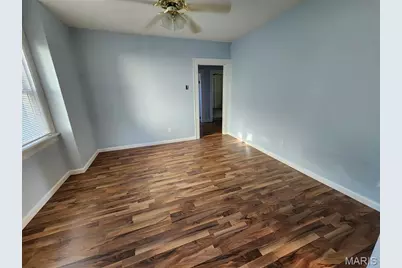 4926 Wren Avenue, Saint Louis, MO 63120 - Photo 9