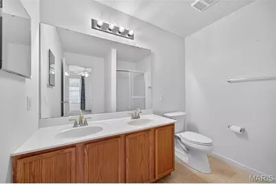 1059 Chesterfield Drive, Wentzville, MO 63385 - Photo 13
