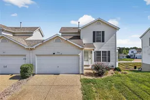 1059 Chesterfield Dr, Wentzville, MO 63385 - Photo 1