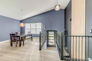 3645 Woodman Dr, Florissant, MO 63031 - Photo 3