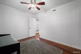 9196 Wrenwood Ln, Saint Louis, MO 63144 - Photo 17