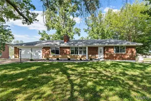 22 Ranchview Dr, Florissant, MO 63033 - Photo 1
