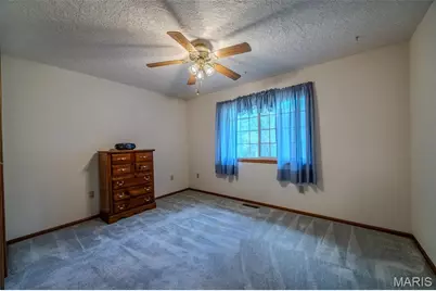 24901 Englewood Lane, Lebanon, MO 65536 - Photo 49