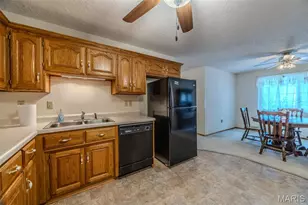 24901 Englewood Ln, Lebanon, MO 65536 - Photo 3