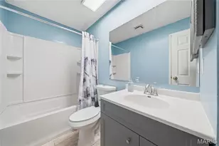 477 Ironwood Dr, Ballwin, MO 63011 - Photo 11