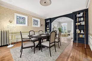 49 Aberdeen Pl, Clayton, MO 63105 - Photo 9