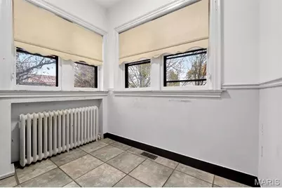 49 Aberdeen Place, Clayton, MO 63105 - Photo 15