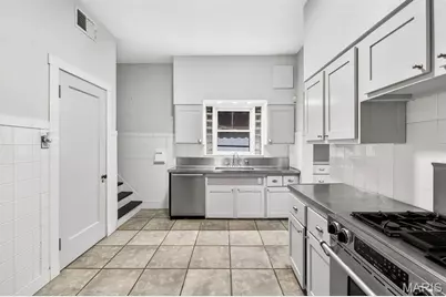 49 Aberdeen Place, Clayton, MO 63105 - Photo 11