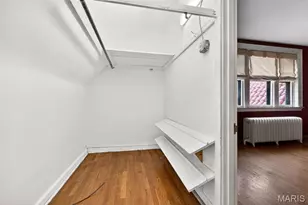 49 Aberdeen Pl, Clayton, MO 63105 - Photo 23