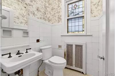 49 Aberdeen Place, Clayton, MO 63105 - Photo 13