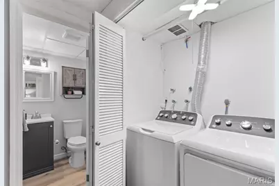 407 Tulsa Avenue, Ballwin, MO 63021 - Photo 21