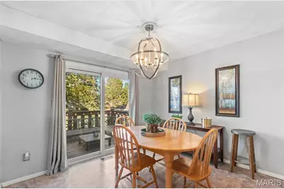 407 Tulsa Avenue, Ballwin, MO 63021 - Photo 9