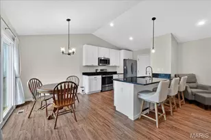 841 Palisades Cir, Saint Charles, MO 63301 - Photo 13