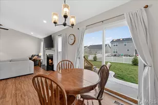 841 Palisades Cir, Saint Charles, MO 63301 - Photo 15