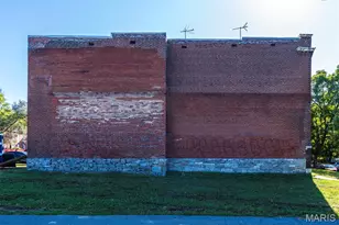 4569 Oakland Ave, Saint Louis, MO 63110 - Photo 13