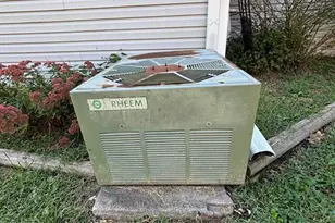 809 E Main St, Perry, MO 63462 - Photo 45