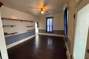 809 E Main St, Perry, MO 63462 - Photo 21