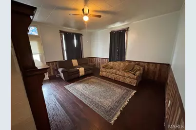 809 E. Main Street, Perry, MO 63462 - Photo 23