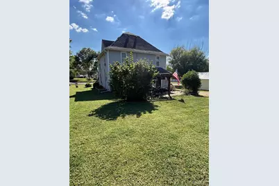 809 E. Main Street, Perry, MO 63462 - Photo 11