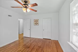 7419 Woodland Way, Pasadena Hills, MO 63121 - Photo 17