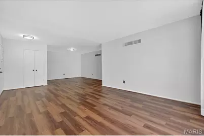 10328 Forest Brook Lane #H, Saint Louis, MO 63146 - Photo 5