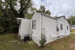 705 Beardsley Ct, Ferguson, MO 63135 - Photo 21
