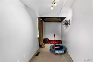 219 Lookout Ave, Valley Park, MO 63088 - Photo 25