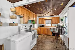 219 Lookout Ave, Valley Park, MO 63088 - Photo 11