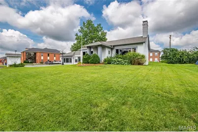 4163 Crescent Drive, Saint Louis, MO 63129 - Photo 3