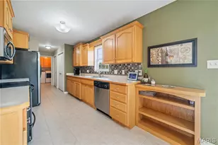 240 Cedar Spring Dr, Jackson, MO 63755 - Photo 9