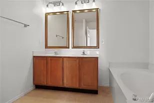 210 Behlmann Meadows Way, Florissant, MO 63034 - Photo 11